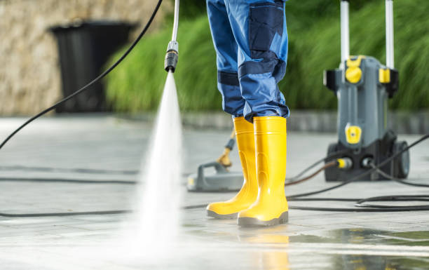 Why Choose Our Certified Pressure Washing Experts for Your Project Needs in Centerville, TN?